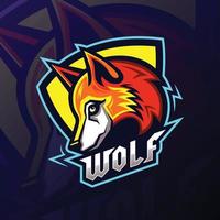 logotipo del equipo de la mascota del lobo de esports vector