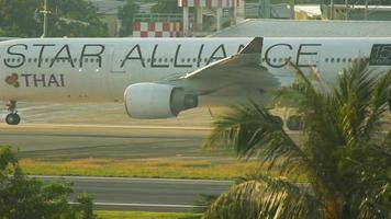 thai airways airbus a330 video