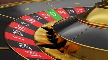 arriesgando tu fortuna o apostando en un casino tipo ruleta. rueda de la ruleta de la mesa de juego y apuesta con fichas de diferentes colores en lugar de efectivo. representación 3d video