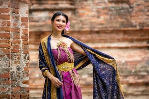 Balinese lady in Traditional dress photo