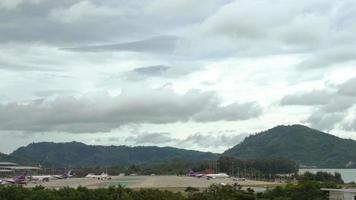 traffico aeroportuale in time lapse video