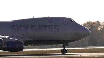 Freight carrier Sky Gates video
