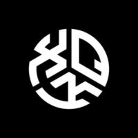 diseño de logotipo de letra xqk sobre fondo negro. concepto de logotipo de letra inicial creativa xqk. diseño de letras xqk. vector