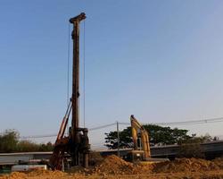 excavadora de construcción de automóviles foto