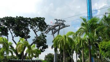 red del cielo del teleférico de singapur video