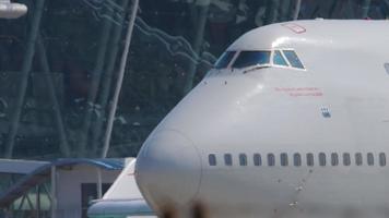 boeing 747 rossiya gros plan video