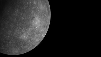 rotación del planeta mercurio en el espacio. planeta mercurio, animación. el planeta mercurio. rotación de roca sólida planeta o luna, animación 3d, animación de mercurio video
