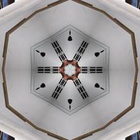 Wooden rooftop abstract background. Kaleidoscope pattern. Free photo