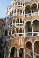 venecia, italia 17 de octubre de 2021 - vista en la arquitectura de venecia foto