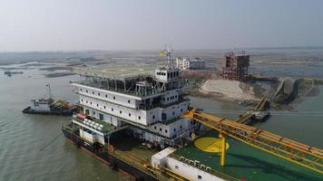 Ocean and barge photography picture photo