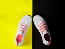 running sport shoes photo