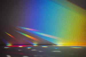fondo de arco iris con luz disco para productos y superposiciones foto