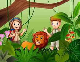 ilustración de un niño y una niña guardianes del zoológico con un león en la jungla vector