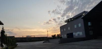 paisaje al aire libre con cielo nublado foto