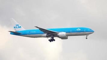 boeing 777 klm in de lucht video