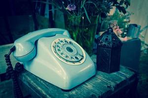 telefono antiguo azul foto