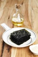 Toasted Seaweed and Sesame Snacks photo