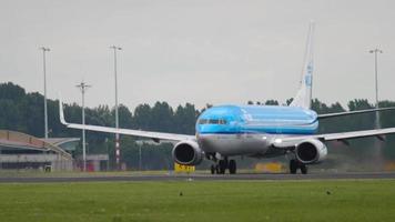 Boeing 737 KLM take off