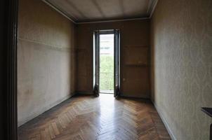 abandoned house interior photo