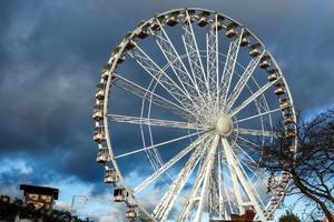 Londres, Reino Unido, 2012. Noria en Winter Wonderland Hyde Park. foto