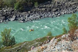 rafting en un río de montaña, rafting. altai foto