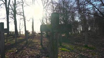 cimetière avec croix video