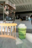 matcha green tea latte blend in glass photo