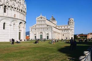 PISA, ITALY, 2021-Cathedral and Leaning Tower of Pisa photo