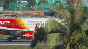 avion vietjet air llegar video