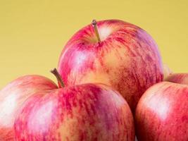 juicy red apples photo