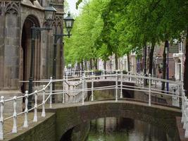 ciudad de delft en los países bajos foto