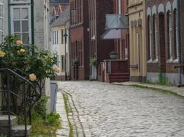 la ciudad de husum en el mar del norte foto