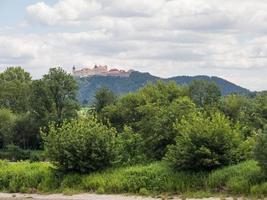 el río danubio en austria foto