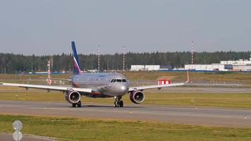 Airbus Aeroflot taxiing video