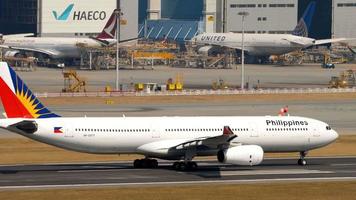 Airbus A330 Philippine Airlines video