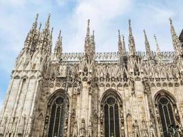 hdr duomo di milano catedral de milán foto