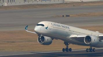 Airplane Cathay Pacific fly away