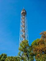 hdr torre littoria en milán foto