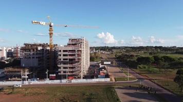 brasilia, df brasil 31 de março de 2022 construção de novo prédio de apartamentos no noroeste de brasilia, também conhecido como setor noroeste video