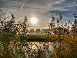 el pequeño río aa cerca de borken foto