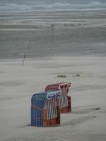 tiempo de verano en la playa de juist foto