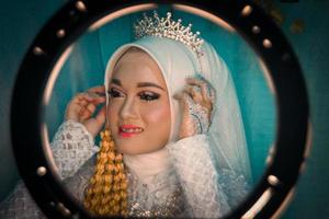 hermosa novia musulmana indonesia.