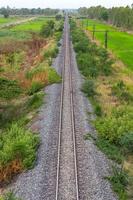 sobre el campo del ferrocarril foto