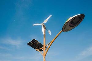 Street lights with wind and solar power