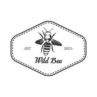 logotipo vintage de abeja salvaje que se puede utilizar en diversas necesidades. emblemas, etiquetas de productos, iconos, símbolos y diversos fines comerciales. vector