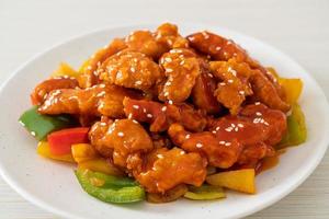fried crispy chicken with sweet and sour sauce
