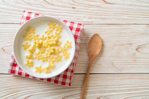 cereals with fresh milk photo