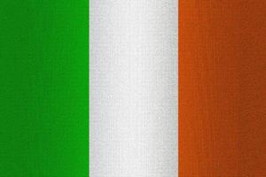 bandera de irlanda en piedra foto