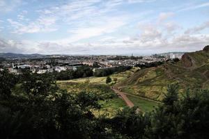 una vista de edimburgo en escocia foto