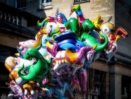 Bath, Somerset, Reino Unido, 2016. Venta de globos. foto